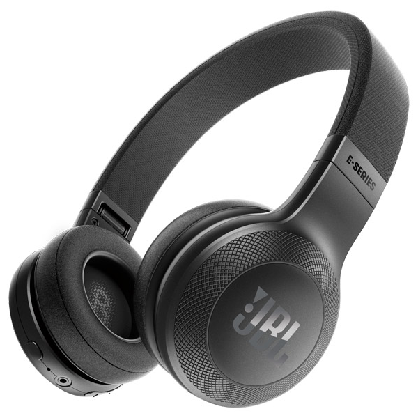 Наушники JBL E45BT упали в...
