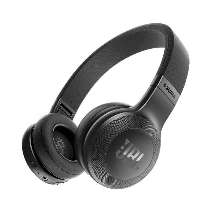 Наушники JBL E45BT сами...