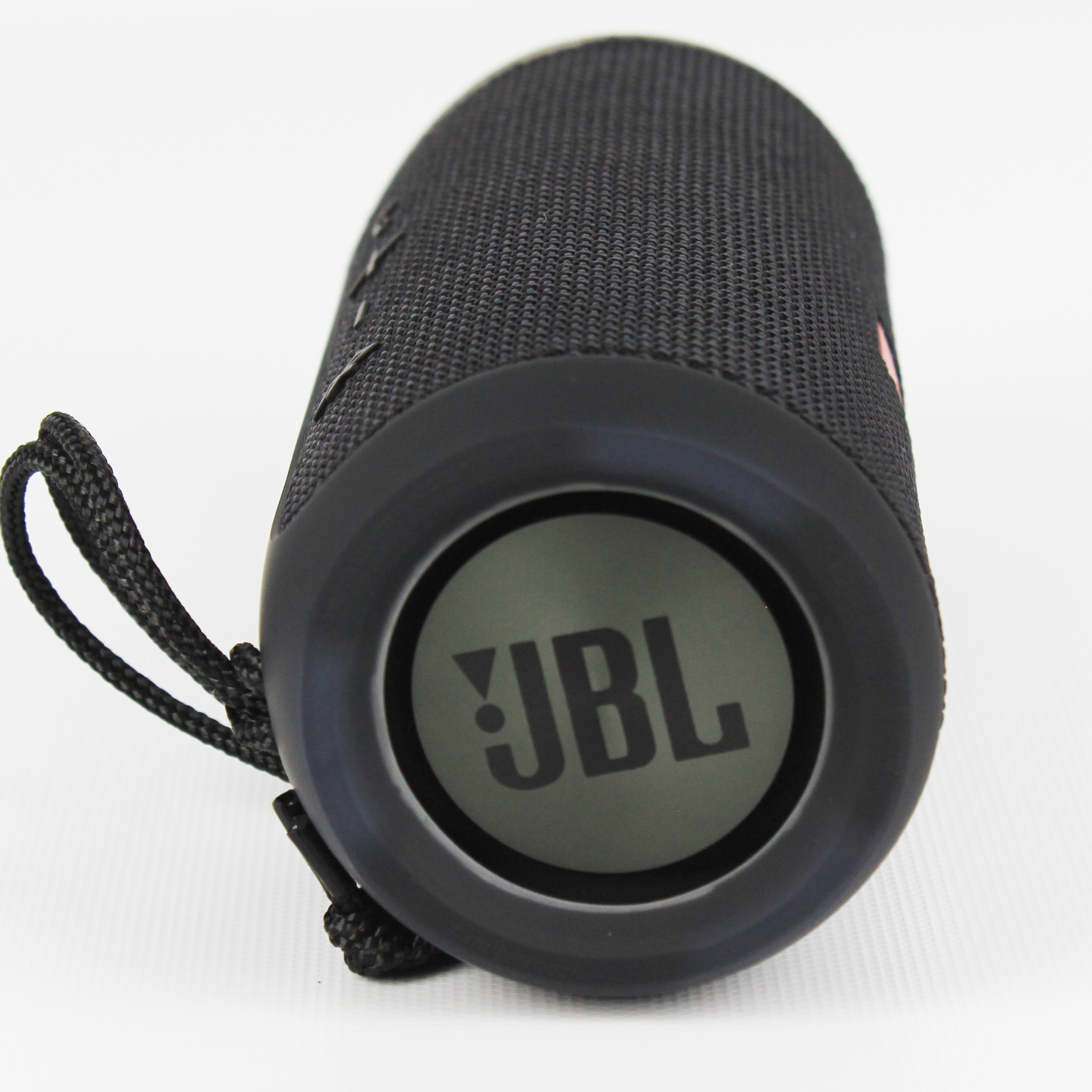 Колонка jbl не работает...