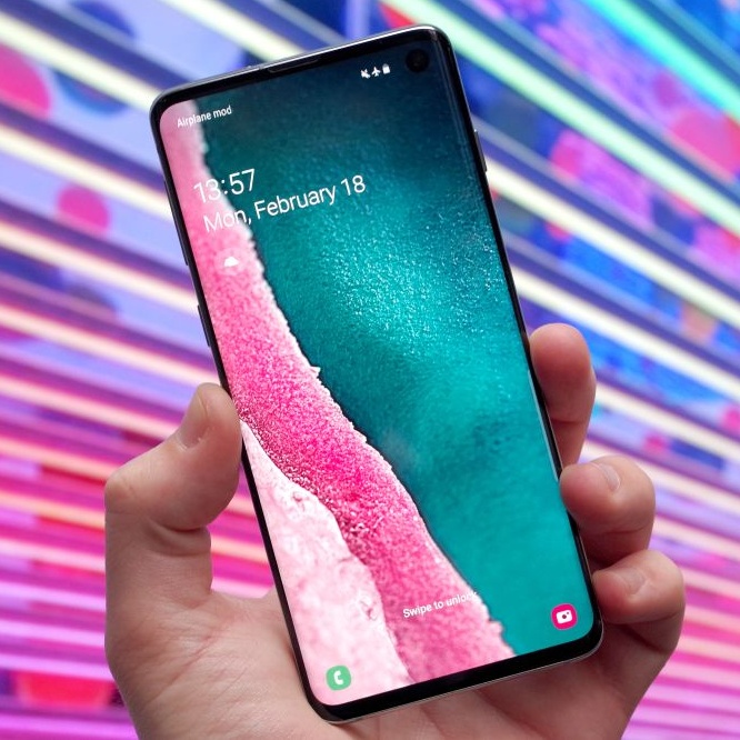 Samsung galaxy s10 разбился...