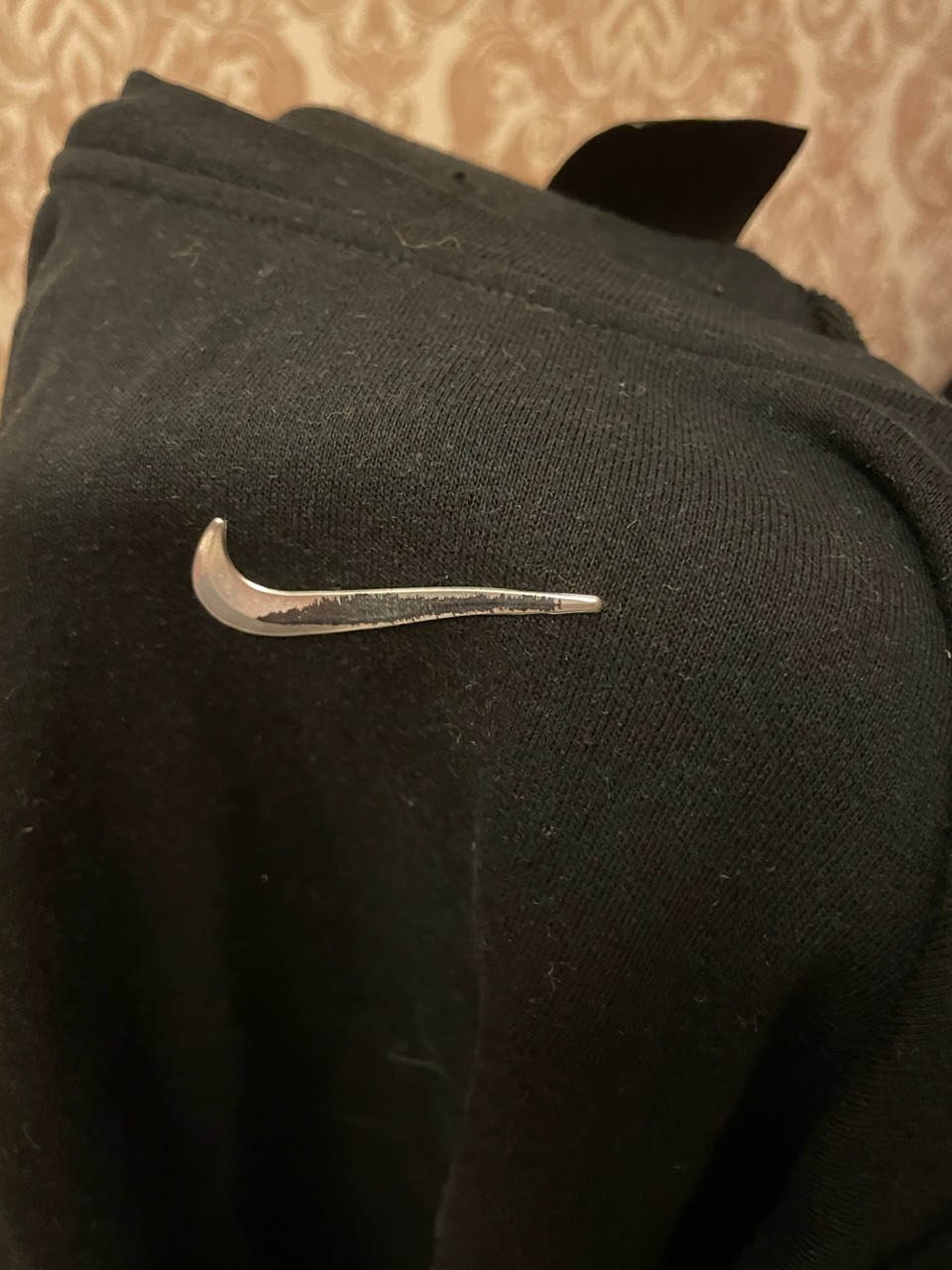Стерся логотип nike
