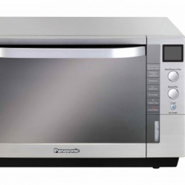 У свч panasonic nn-cs596s...