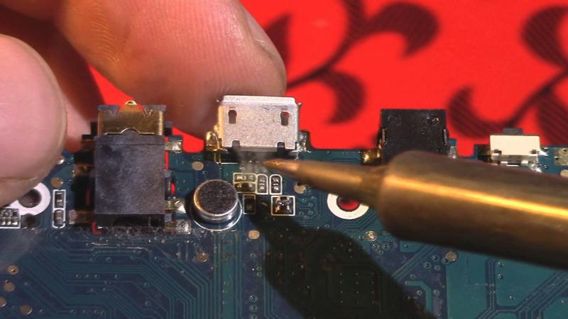 Как Поменять Разъем Питания На Планшете DNS AirTab M84g